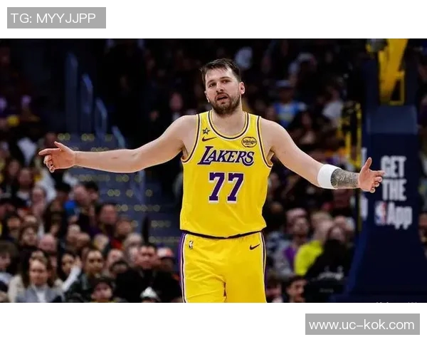 独行侠关键球表现不佳湖人逆袭成联盟最佳战队